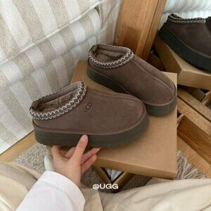 UGG Tazz Platform Shearling Lined Slipper